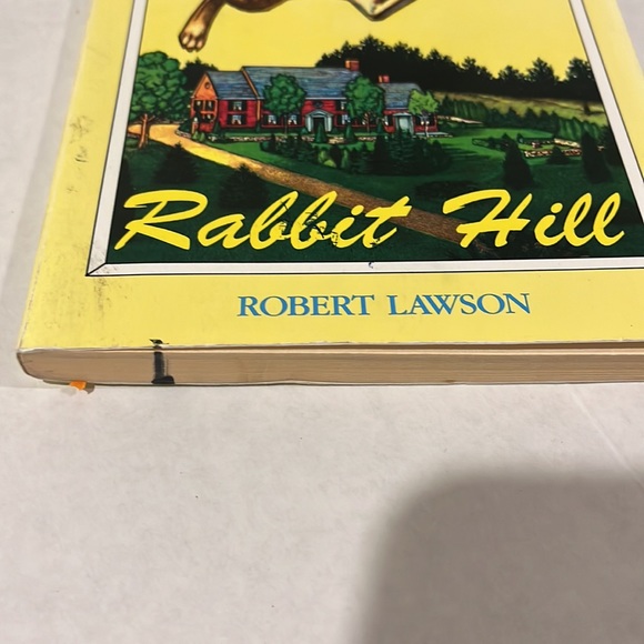 Classroom Library Books round 1 - Picture 11 of 16